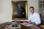 Interessekonflikt? Vil landets største betalte dagblad stadig behandle regeringen kritisk, når ansvarshavende chefredaktør, Bo Lidegaard, er storebror til ny udenrigsminister, Martin Lidegaard? 