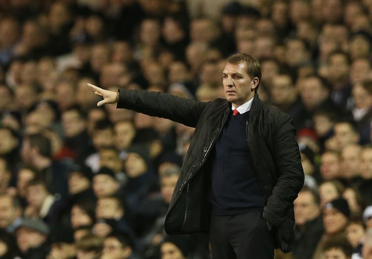 DEFENSIV. Otte point op til Arsenal betyder, at Brendan Rodgers afskriver Liverpool som engelsk mester. 
