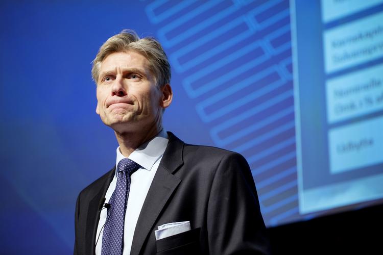 KNÆKKET. Kurven over kundeflugt peger nu nedad i Danske Bank. Direktør Thomas Borgen har dog stadig et stykke arbejde foran sig med at gøre almindelige kunder mere tilfredse med banken. 