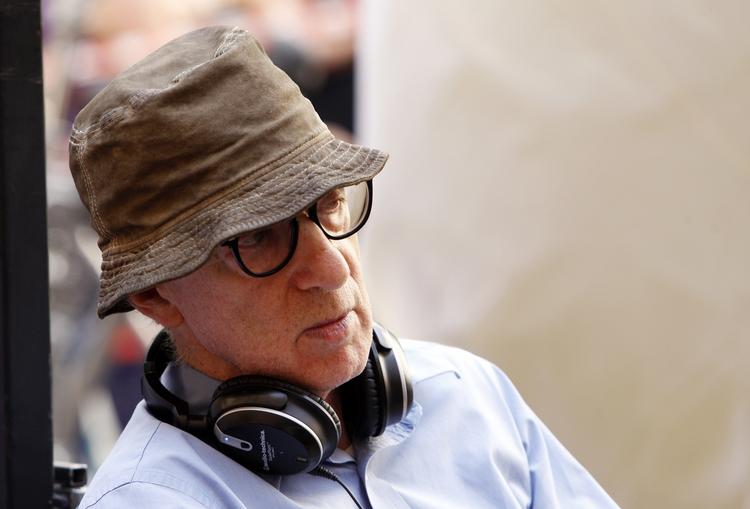 Pædofil. Eller ej. Filmsalget bliver ikke berørt af rygterne mod Woody Allen. Og hvis de gør, er det i den positive retning, lyder det fra Berlin. 