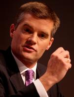 Avs. Det er en smule tragikomisk, men ikke desto mindre er det slut for Mark Harper i Camerons regering. 