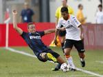 SKIFTE. Efter blandt andet tre Superligakampe for Brøndby røg Patrick Olsen (tv.) til Inter, men i 2014 skal kan spille i Tippeligaen. 