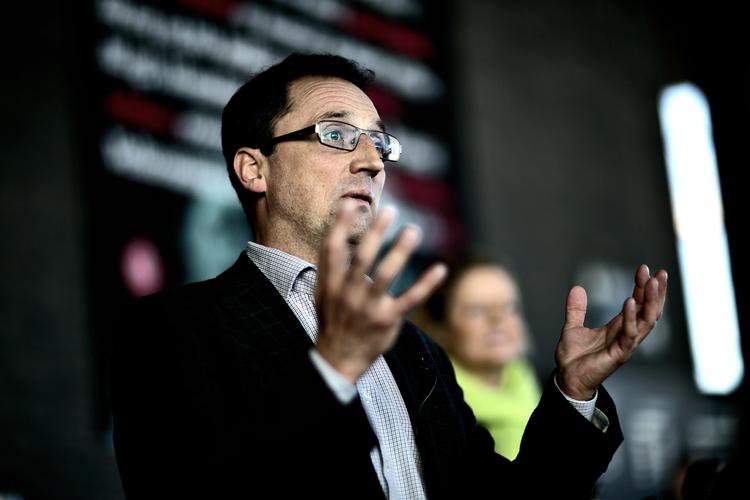 Velkommen. Det Kgl. Teaters døre er åbnet for den ny teaterchef Morten Hesseldahl. 