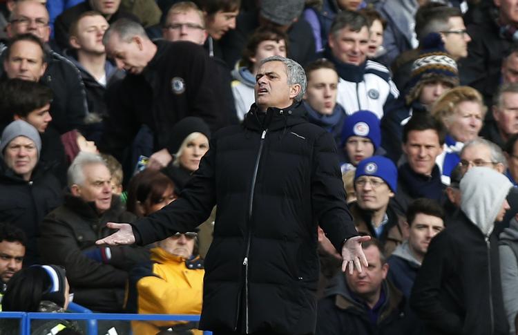FRUSTRATION. Efter flere gode resultatater dummede José Mourinhos Chelsea sig i midtugen mod West Brom. 