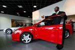 FARLIGT. Der er noget galt med tændingslåsen på bl.a. denne model, Chevrolet Cobalt fra 2005-2007 - og nu skal 800.000 af General Motors biler have skiftet tændingslåsen. 