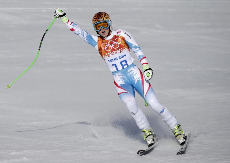 Guld. Anna Fenningers karriere kulminerede denne lørdag morgen i Rusland. 