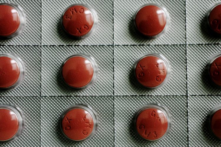 Prisfald. I løbet af de seneste seks år er de samlede offentlige medicinudgifter faldet med næsten 1,7 mia. kr. 