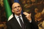 farvel. Meldingen fra Moody's har været planlagt i længere tid og skal ikke ses i sammenhæng med, at Italiens regeringschef , Enrico Letta, i fredags indgav sin afskedsbegæring. 