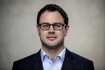 Gruppeformand. Det bliver den tidligere skatteminister Jonas Dahl, der i fremtiden skal løfte SF sammen med Pia Olsen Dyhr. Jonas Dahl er netop blevet valgt som gruppeformand på Christiansborg. Arkivfoto 