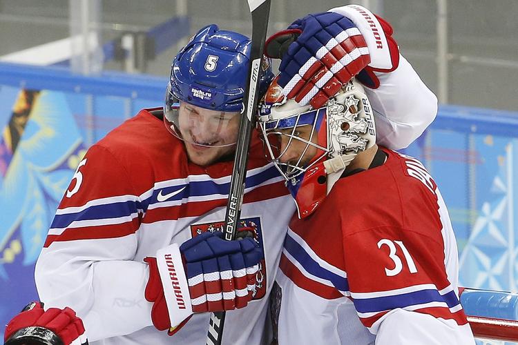 5-3. Tjekkiet spillede sig til en kvartfinale ved OL mod USA med sejr over naboen. 