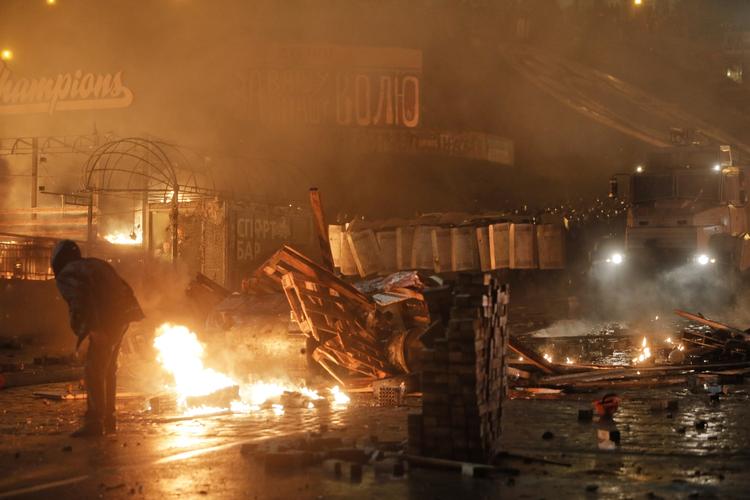 Uro. »Det er en skændsel at se et demokratisk land som Ukraine bevæge sig med stormskridt væk fra demokrati midt i Europa«, siger Jeppe Kofod. 