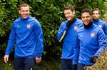 storkamp. Arsenal har flere tyskere på holdet, der i aften møder de tyske mestre - og Champions League-vindere - Bayern München, i første opgør i ottendedelsfinalen. Fra venstre er det Lukas Podolski og Mesut Özil, der begge spiller på det tyske landshold. 