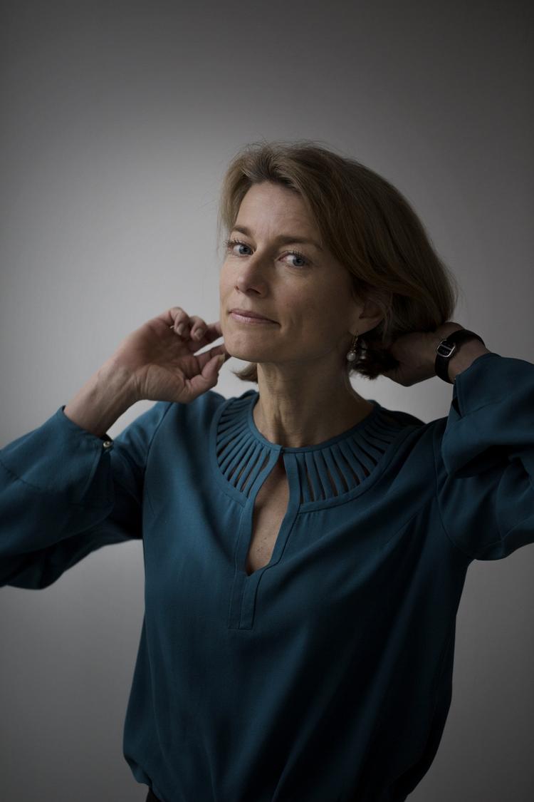 TOPCHEF. Eva Berneke er 44 år. I 10 år har hun arbejdet i Frankrig, og det var her hun fik sine fire børn, så på grund af de franske regler var der kun otte ugers barsel. 