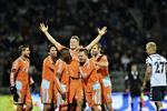 målscorer. Andreas Cornelius (med hænderne i vejret) kom skarpt tilbage til FCK efter et mislykket ophold i Premier League. 