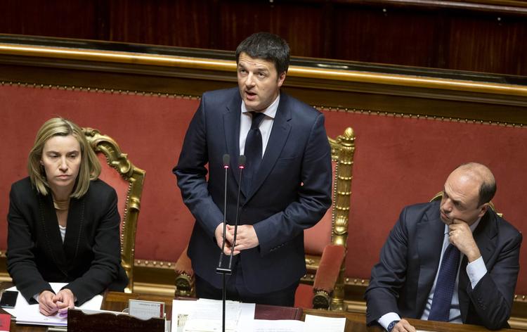 Fart. Der skal ske noget i Italien, og Renzi er manden, der skal få det til at ske. Mener han selv. 