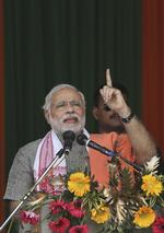 Populær. Narendra Modi nægter al involvering i massakren i Gujarat i 2002, men det bliver kraftigt betvivlet af flere menneskerettighedsorganisationer. 