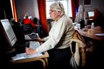 Charmeoffensiv.  Med en ny  ældrevenlig version af netbank – kaldet Letbank – vil Danske Bank forbedre sit image. 
