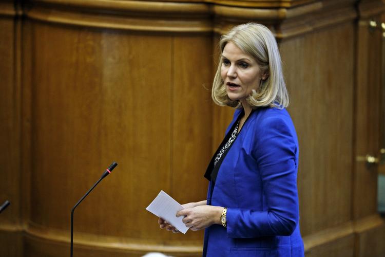 Gældende. Der står ikke noget i vores finanslovsaftale, som er tilfældigt eller ikke ment«, sagde statsminister Helle Thorning-Schmidt i spørgetimen. - Foto: 