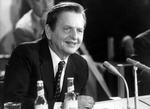 Attentat. Det er snart 28 år siden, at Olof Palme blev skudt i Stockholm. 