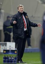 lammet. United-træner David Moyes beskyldes for at være handlingslammet, mens han så sit hold gå helt ned mod Olympiakos. 