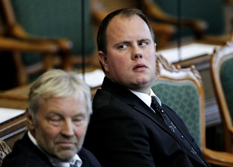 VRANGBILLEDE. Da´nss Folkeparti mener, at regeringen prøver at skjule den reele tiltrømning af flygtninge overfor danskerne ved at fokusere på en stigning af hjemsendte asylansøgere. 
