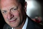 KRITIK. Overvismand Hans Jørgen Whitta-Jacobsen tager det roligt, selv om ngo'erne kritiserer vismændene for ikke at lytte. 