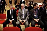 valgt. Martin Hintze, manden i det lyse jakkesæt, blev i sidste uge valgt som Goldman Sachs' mand i Dongs bestyrelse. 