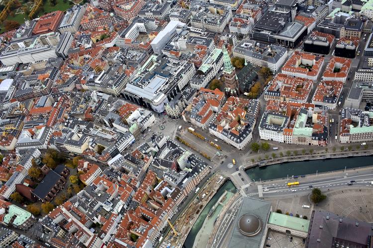 skæbnedag. 115.000 boligejere og 20.000 erhvervsvirksomheder er omfattet af Nordeas auktion, som bestemmer, fleksrenten og ydelsen fra 1. april. 