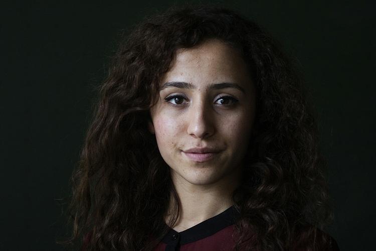 JUBEL. Songül Yüksel glæder sig over, at justitsminister Karen Hækkerup (S) nu vil redde hende fra udvisning. 