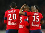 HATTRICK. Med sine scoringer til 1-1, 1-2 og 2-3 var Salomon Kalou (i midten) den store helt for Lille. 