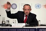 Topfigur. Nogle danskere vil måske kunne huske Yvo de Boer fra klimatopmødet i København i 2009, hvor han spillede en nøglerolle. 