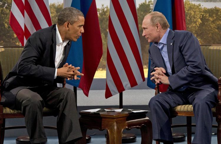 Krim. Fronterne er endnu engang trukket op mellem Rusland og USA, men denne gang mener flere kritikere, at Obama forholder sig for passivt. 