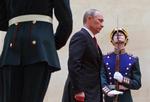 Genopretning: Putin har jo kaldt Sovjetunionens opløsning for det 20. århundredes værste katastrofe. Den vil han rette op på, skriver tidligere udenrigsminister Per Stig Møller. 