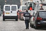 I alt blev 25 mænd anholdt i gaden, der længe har været kendt som et knudepunkt i Københavns hashhandel. Politiet leder dog stadig efter flere mistænkte, men vil ikke sætte tal på, hvor mange det drejer sig om. 