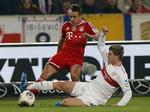 Respektløs. Timo Werner (th) i infight med Bayern-stjernen Rafinha. 