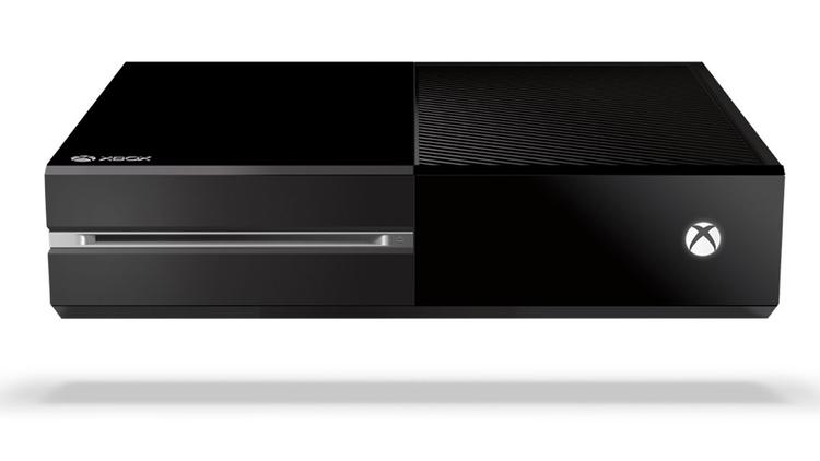 LANCERING. I Danmark har vi måttet vente på Xbox One (bill.), Microsofts nyeste spilkonsol. Men nu kan den endelig være på trapperne. (Foto: PR/Microsoft) 