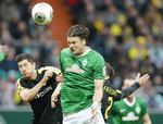 FAIRPLAY. Ved stillingen 2-0 til Werder Bremen fik Aaron Hunt dommeren til at omstøde en forkert kendelse. 