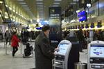 Internationalt. I de europæiske lande, der er med i Schengen-samarbejdet, kan man frit rejse rundt uden at skulle vise sit pas. 