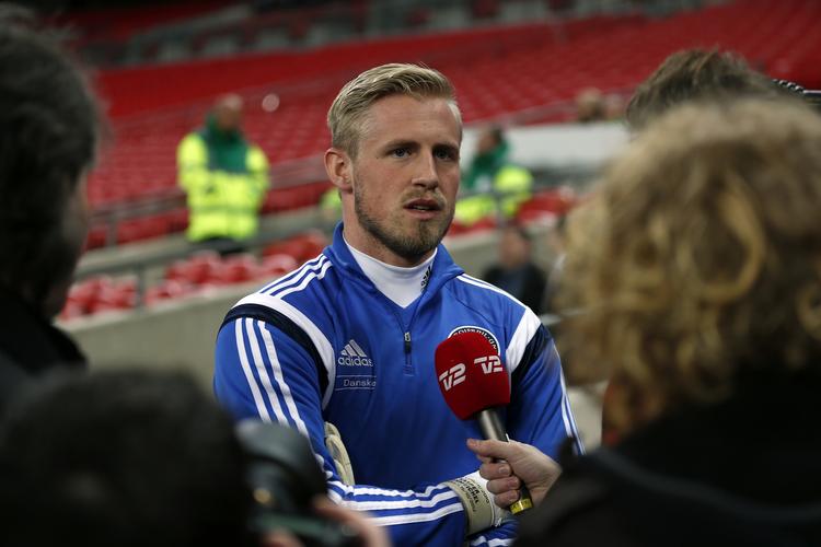 landsholdsmålmand. Kasper Schmeichel ser ud til at kunne fortsætte karrieren i den bedste engelske række med Leicester i næste sæson. 