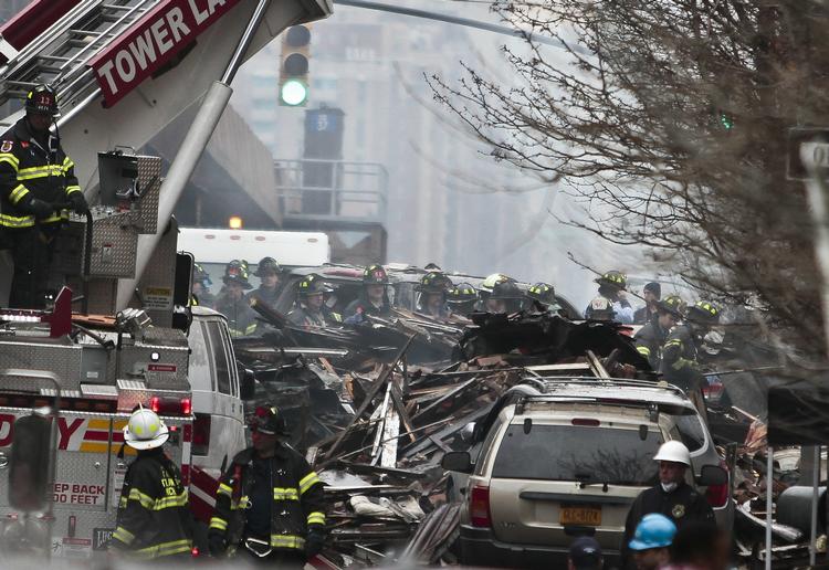 Ulykke. Ni personer savnes efter eksplosion i New York. 