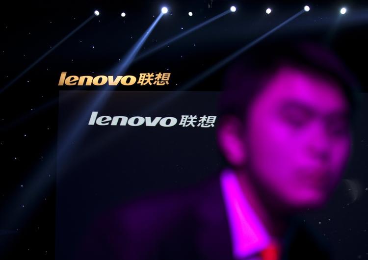 Kina. Modsat andre købere af luksusvarer er de kinesiske forbrugere ikke særlig brand-loyale. Kinesiske Lenovo købte f.eks. IBM's pc-forretning i 2005 og fik retten til at bruge IBM's navn og logo i tre år. Det blev droppet efter halvandet år. 