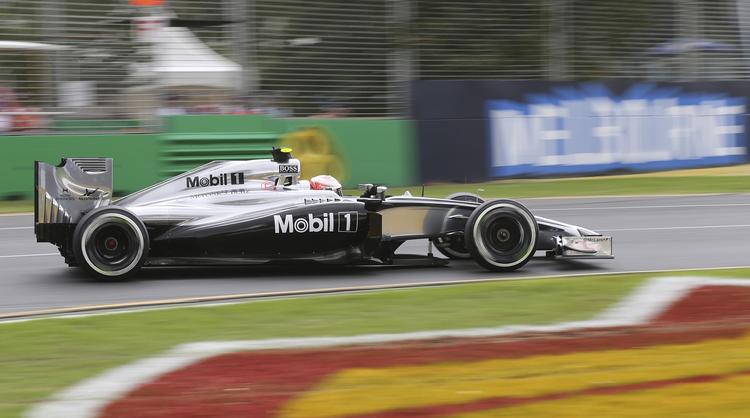 Debut. Kevin Magnussen i sin McLaren-racer under testkørsel ved det australske Grand Prix in Melbourne. 