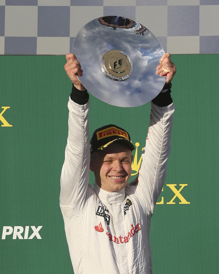 Podieplads. Kevin Magnussen slog til i første forsøg. 