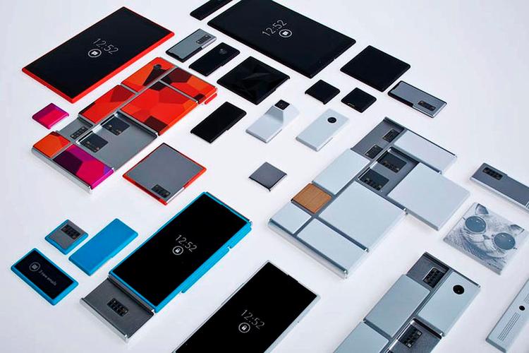 byggesæt. Sådan ser nogle af de første bud på mobiltelefoner opbygget af moduler ud. Googles Project Ara står bag designet. 