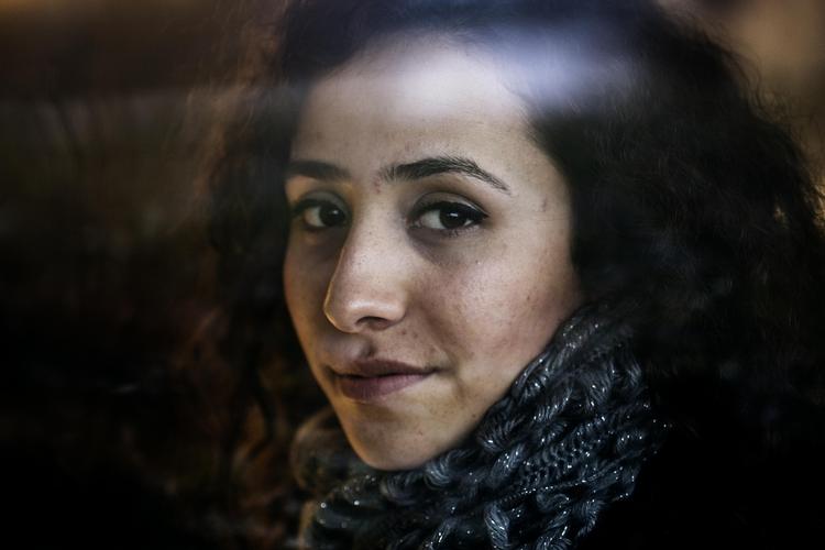 hykleri. Ville en udvisningstruet indvandrer, som ikke er en mønsterelev, et geni eller et  nuttet barn, få samme hjælp og opmærksomhed som Songül? 