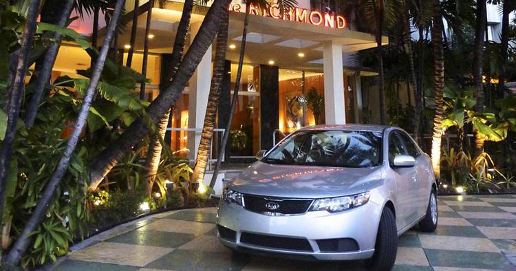 Centralt. Richmond Hotel ligger tæt på både sightseeing, shoppingmuligheder og stranden i Miami Beach. 