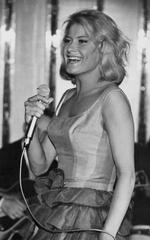 Jazzsangerinde. Monica Zetterlund døde i en brand som 67-årig. Per Flys film om den store sangerinde har dansk biografpremiere denne uge. 