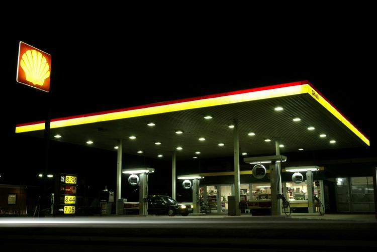 Frasalg. Shells tankstationer i Danmark skal sælges fra. 