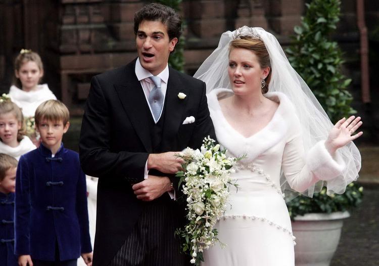 RIGESTE. Grosvenor-familien er Storbritanniens suverænt mest velhavende. Her bliver en af døtrene, lady Tamara, gift med Edward van Cutsem, der også er ud af en meget rig familie. (arkivfoto) 