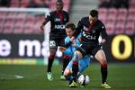 0-1. FC Midtjylland (i sort) måtte se sig besejret i Superligaens topstrid, da gæsterne, FC Nordsjælland, scorede kampens eneste mål. - Foto: 